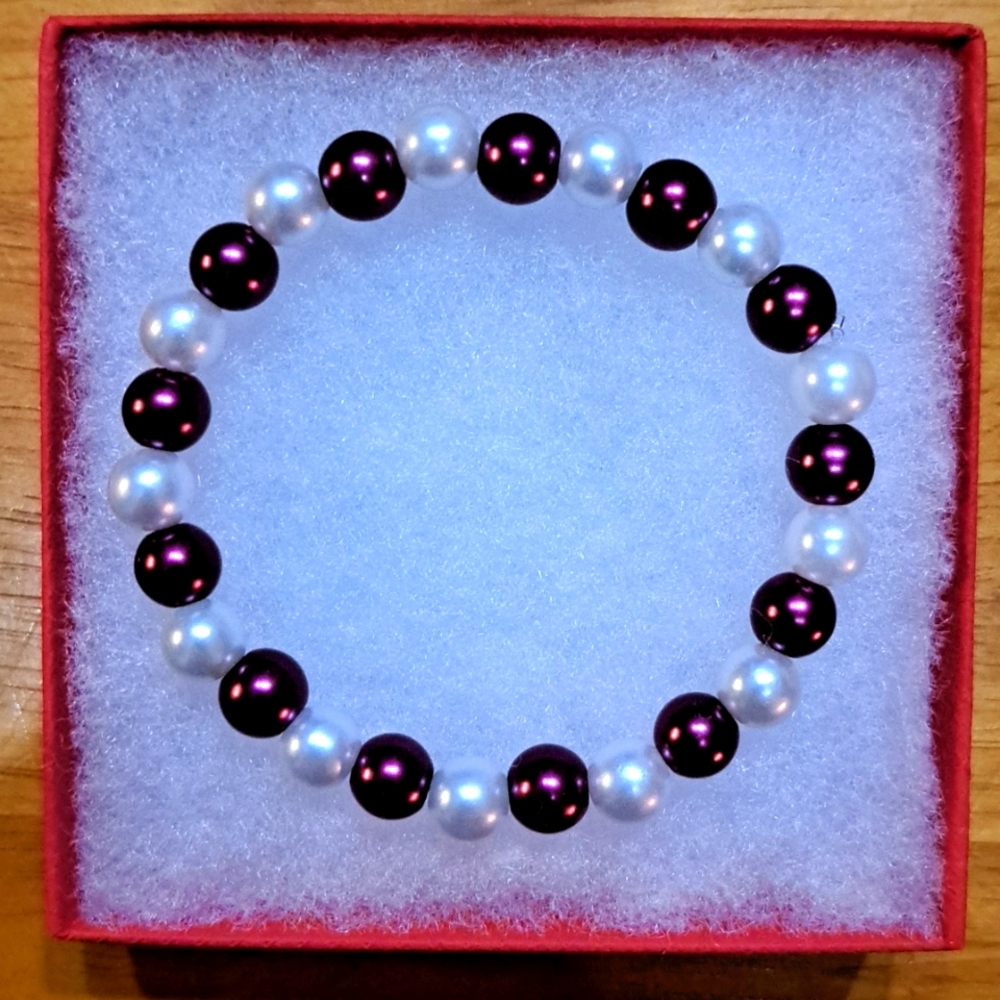 Berry Delight Pearl Bracelet